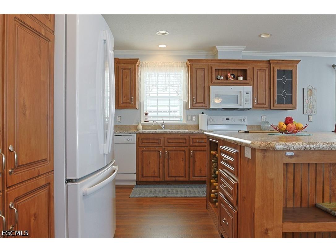 9 Dill Street Alva FL 33920 2026016295 image15