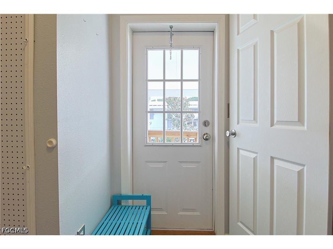 9 Dill Street Alva FL 33920 2026016295 image32