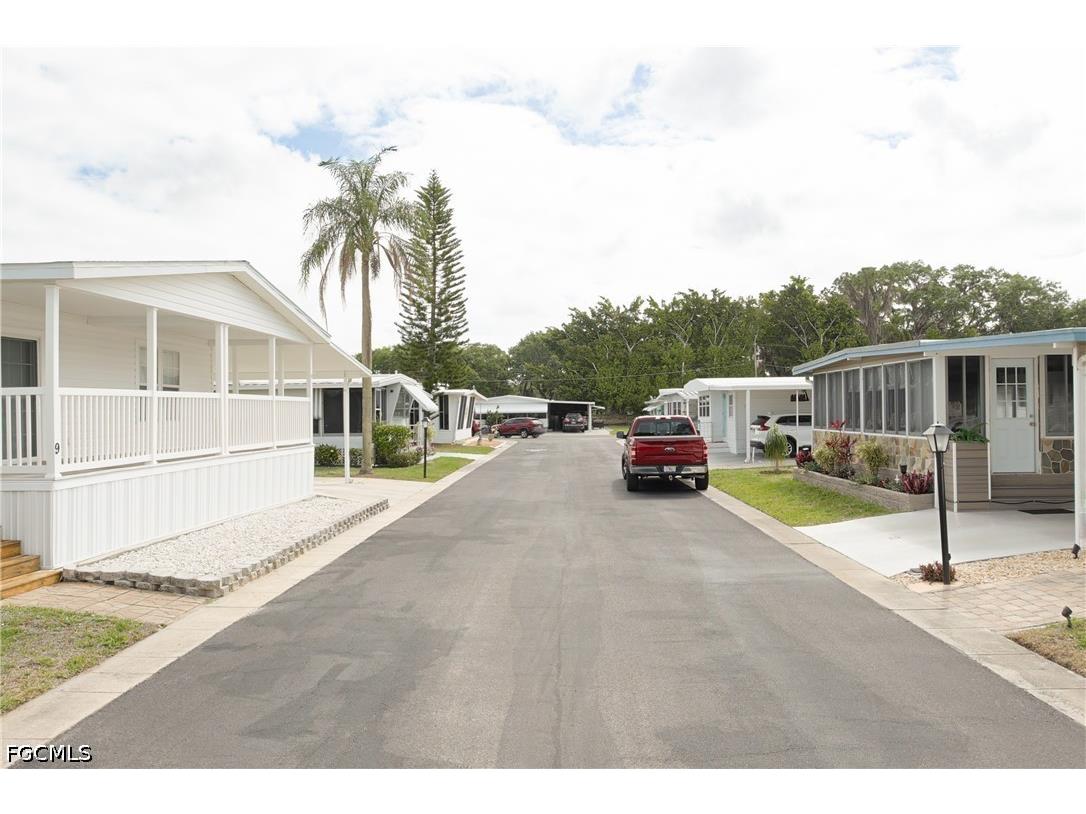 9 Dill Street Alva FL 33920 2026016295 image45