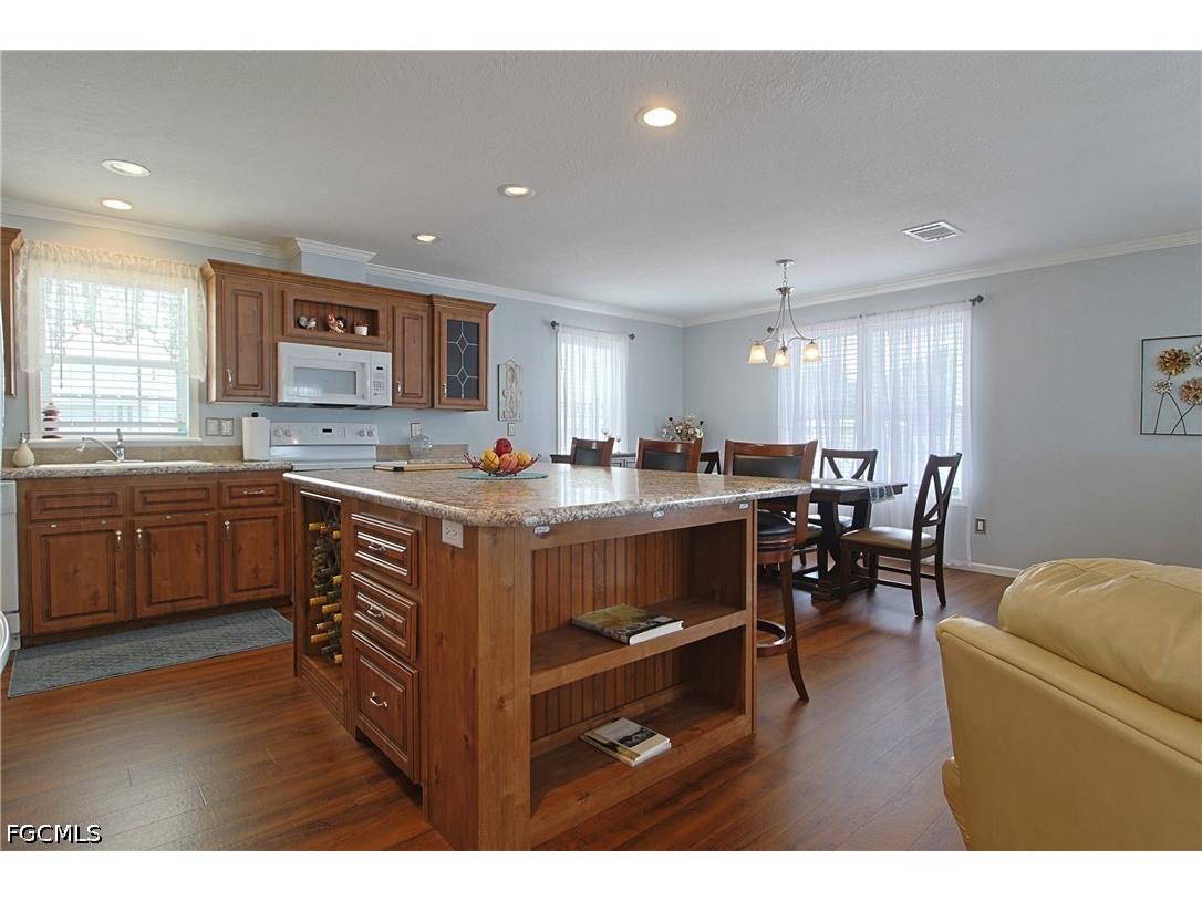 9 Dill Street Alva FL 33920 2026016295 image6