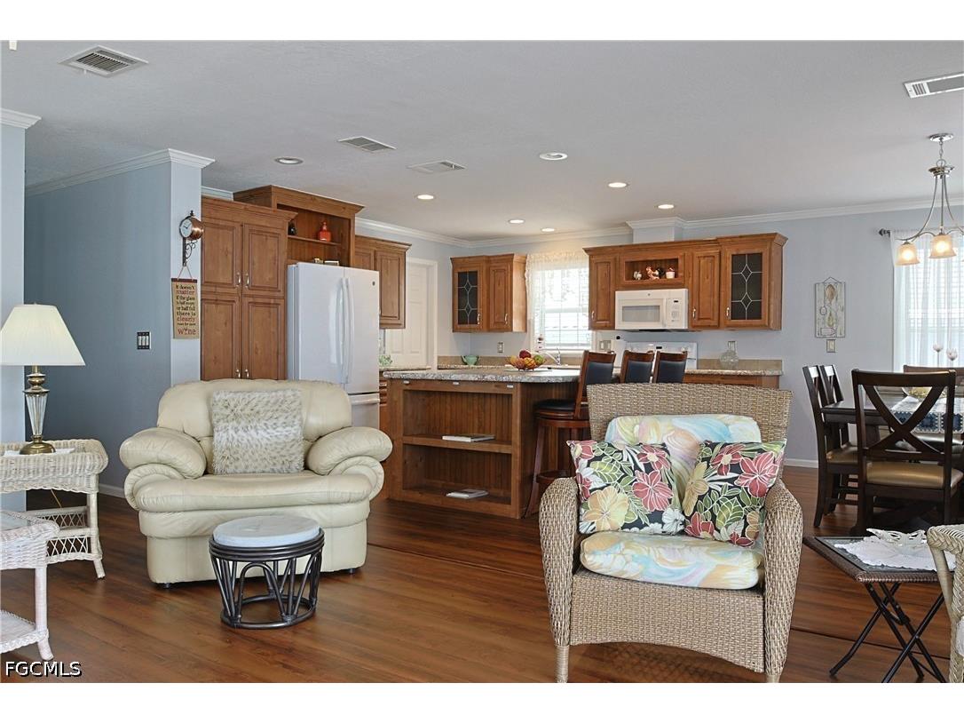 9 Dill Street Alva FL 33920 2026016295 image7