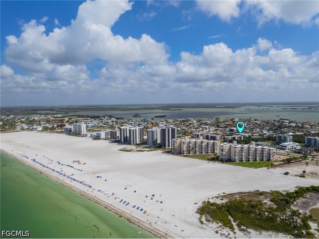 9 Fairview Boulevard Fort Myers Beach FL 33931 2026015718 image3