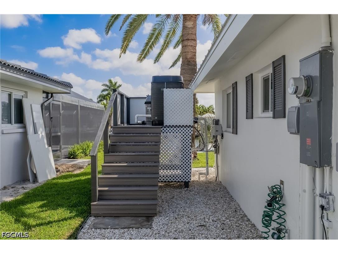 9 Fairview Boulevard Fort Myers Beach FL 33931 2026015718 image37