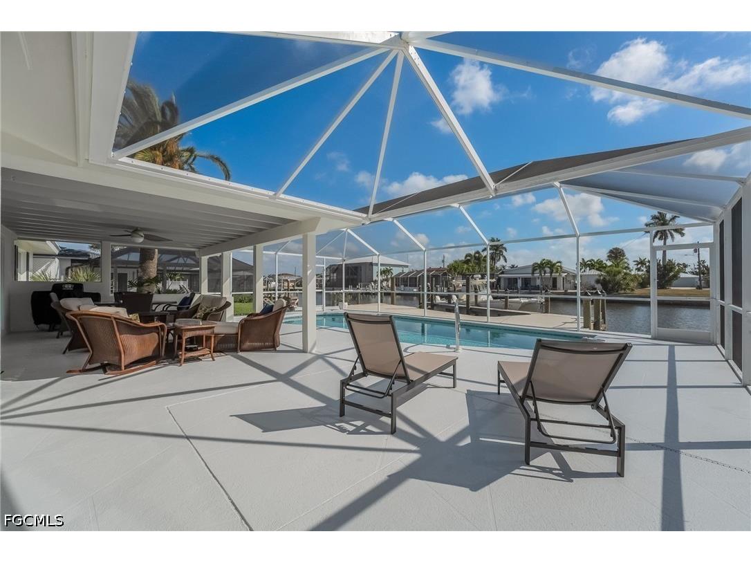 9 Fairview Boulevard Fort Myers Beach FL 33931 2026015718 image5