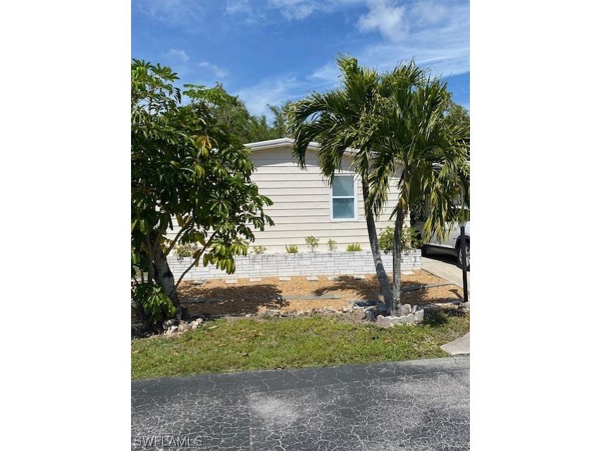 9 Grosbeak Lane #9 Naples FL 34114 224021290 image1