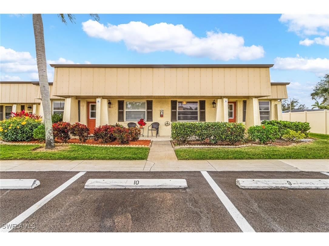 9 Haverhill Court Fort Myers FL 33919 225001526 image1