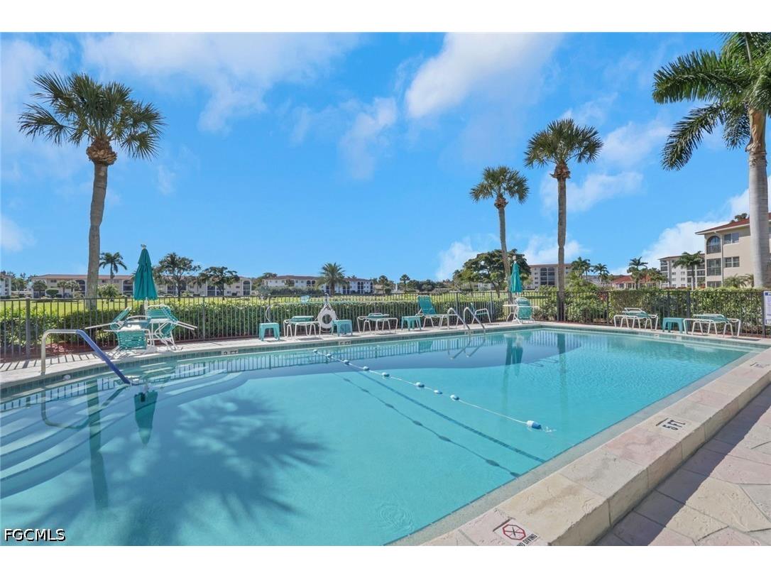 9 High Point Circle N #101 Naples FL 34103 2026023292 image35