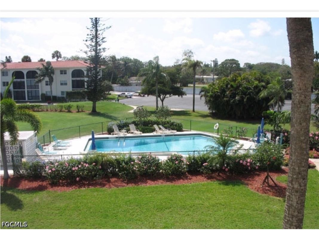 9 High Point Circle N #102 Naples FL 34103 2026018339 image40