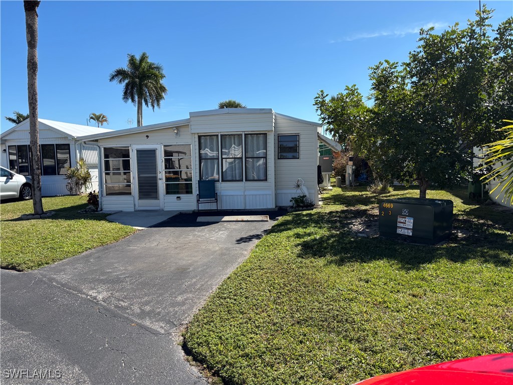 9 Jade Drive #9J Naples FL 34114 226005050 image1