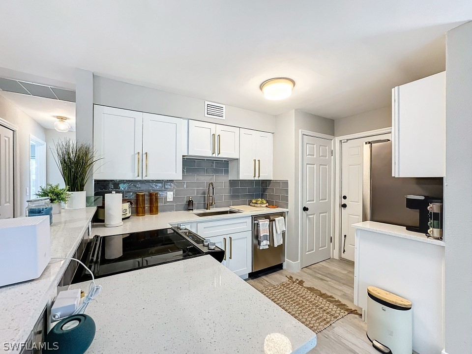 9 Knights Bridge Road #30 Naples FL 34112 224049096 image16