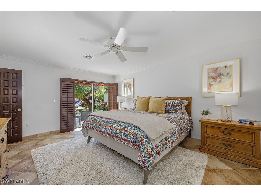 9 Las Brisas Way #10 Naples FL 34108 226006070 image15