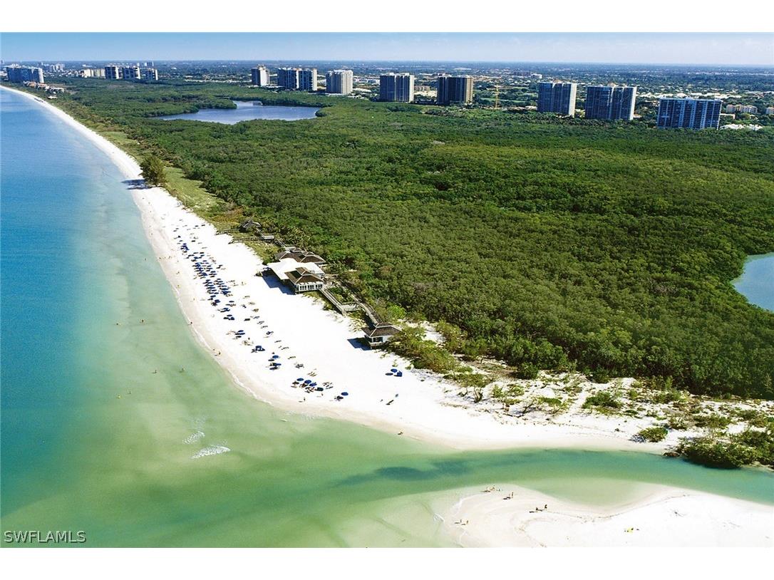 9 Las Brisas Way #10 Naples FL 34108 226006070 image26