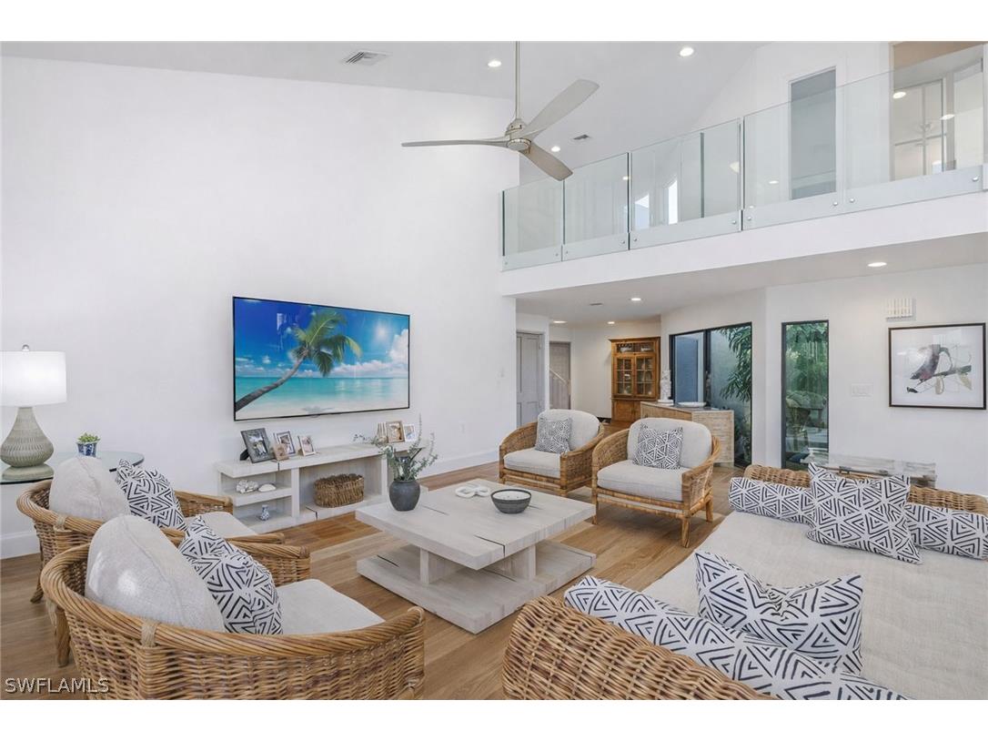 9 Las Brisas Way #10 Naples FL 34108 226006070 image7