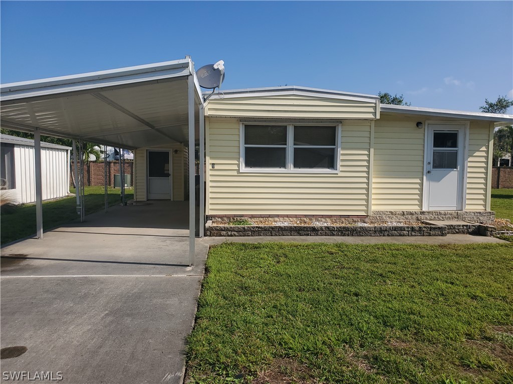 9 Moonstone Circle #M-9 Naples FL 34112 222089295 image1