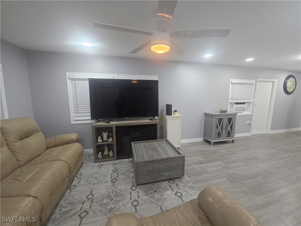 9 Moonstone Circle Naples FL 34112 225084189 image3