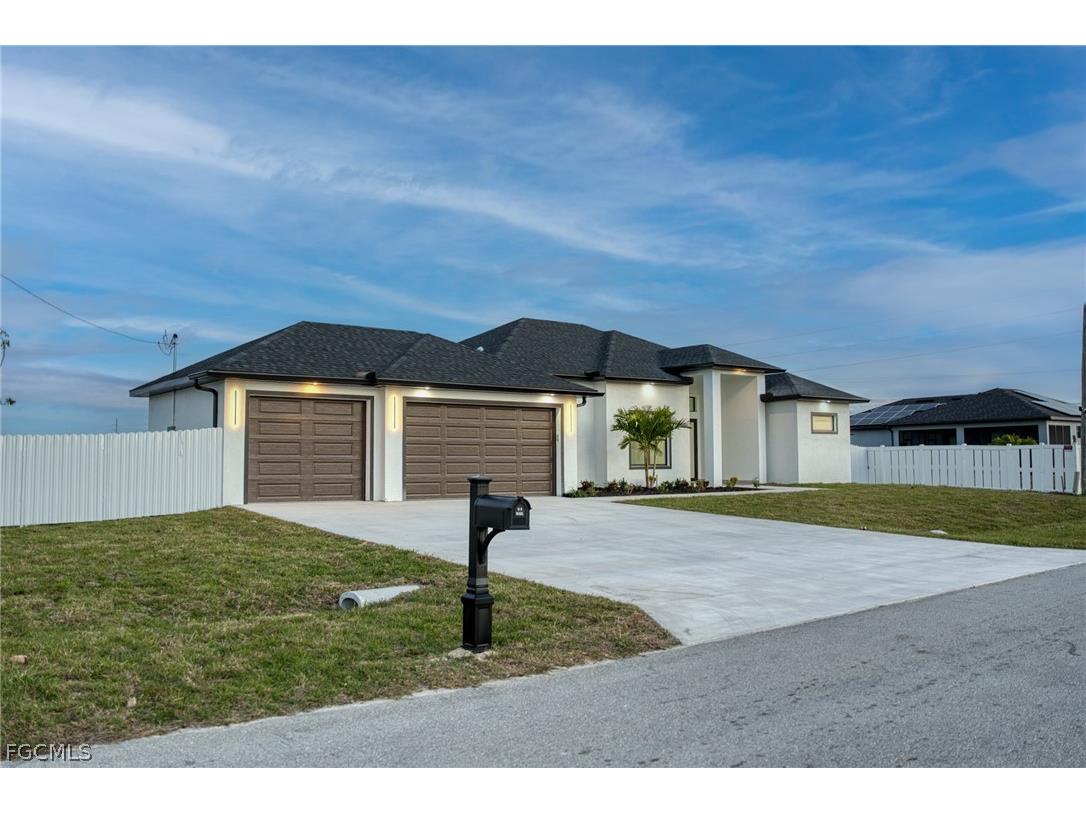 9 NW 12th Place Cape Coral FL 33993 2026006876 image3