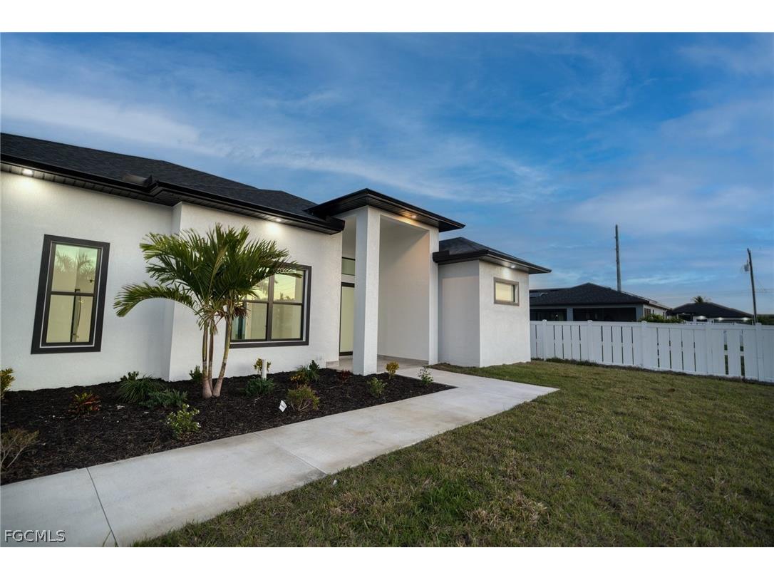 9 NW 12th Place Cape Coral FL 33993 2026006876 image5