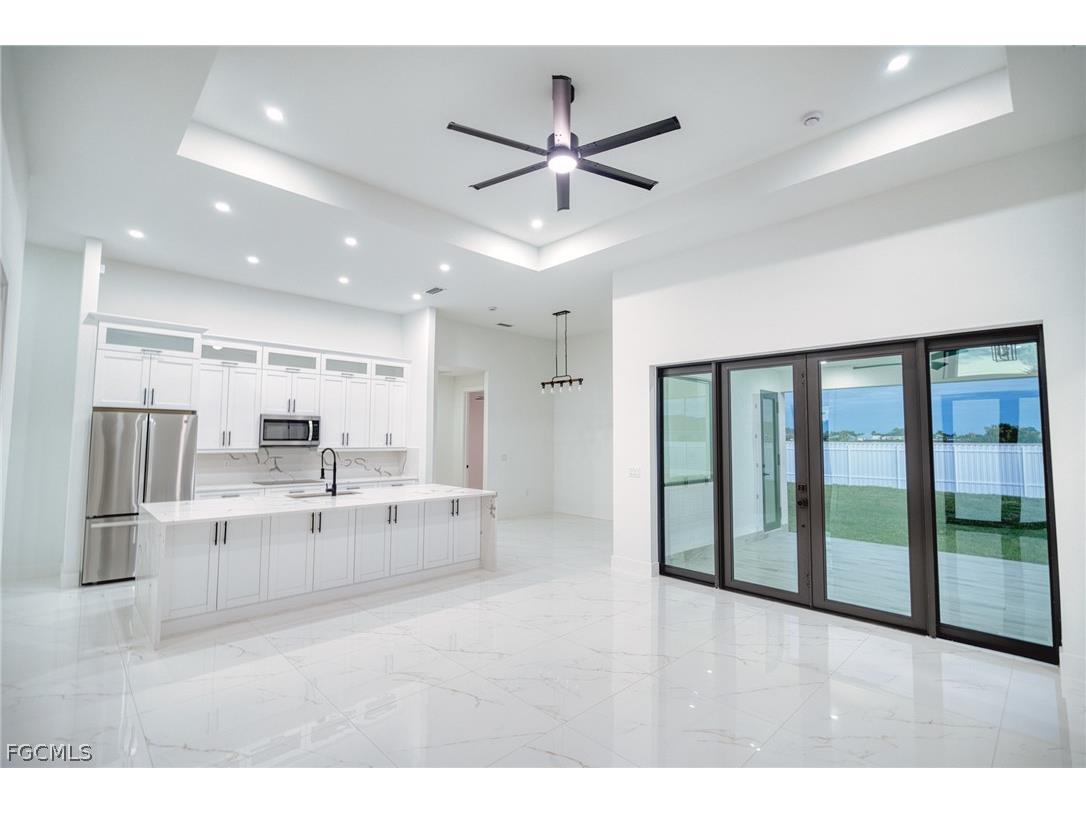 9 NW 12th Place Cape Coral FL 33993 2026006876 image6