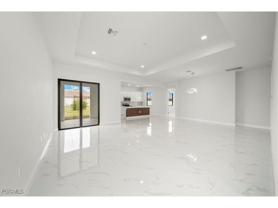 9 NW 14th Place Cape Coral FL 33993 2025022691 image11