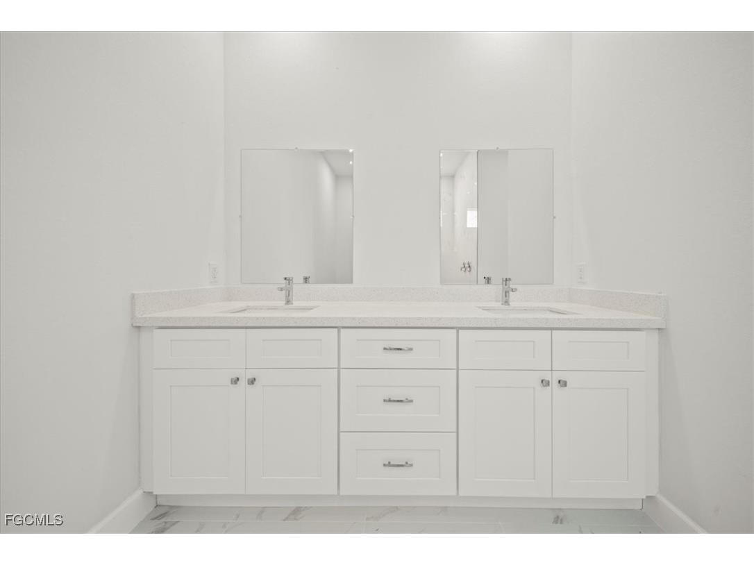 9 NW 14th Place Cape Coral FL 33993 2025022691 image17