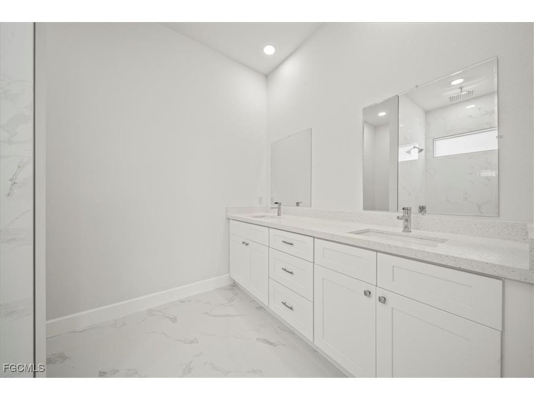 9 NW 14th Place Cape Coral FL 33993 2025022691 image18