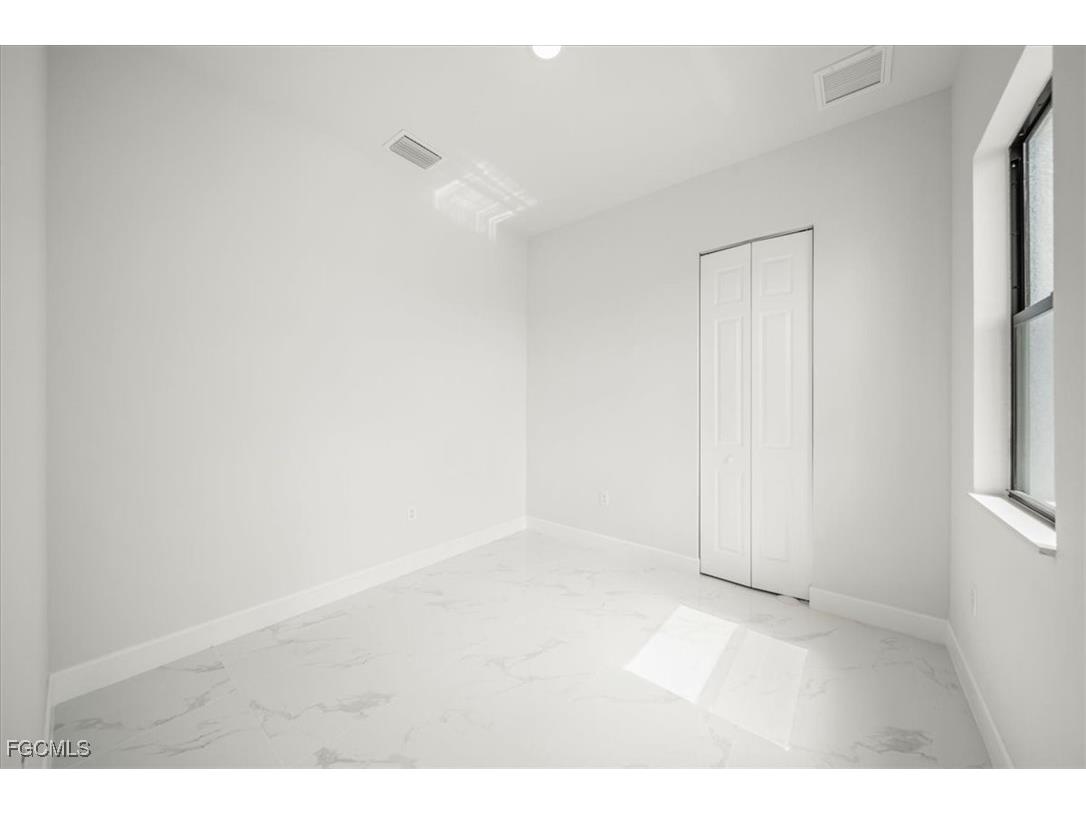 9 NW 14th Place Cape Coral FL 33993 2025022691 image28