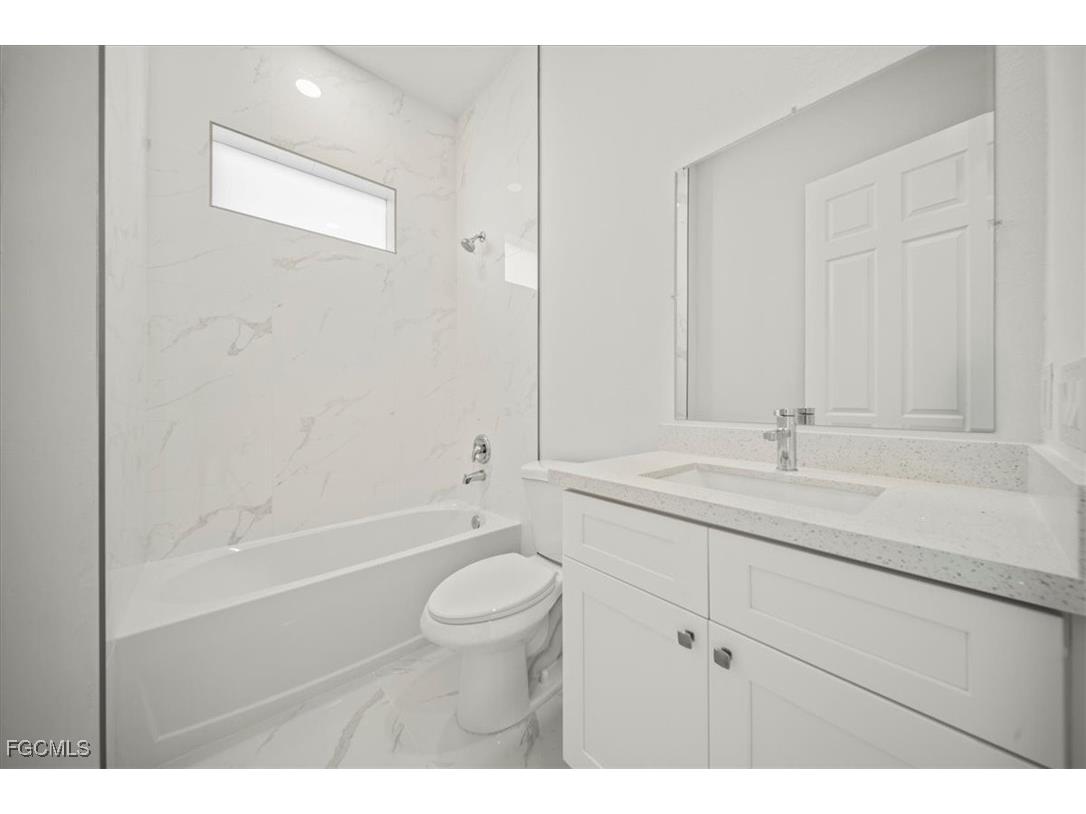 9 NW 14th Place Cape Coral FL 33993 2025022691 image29