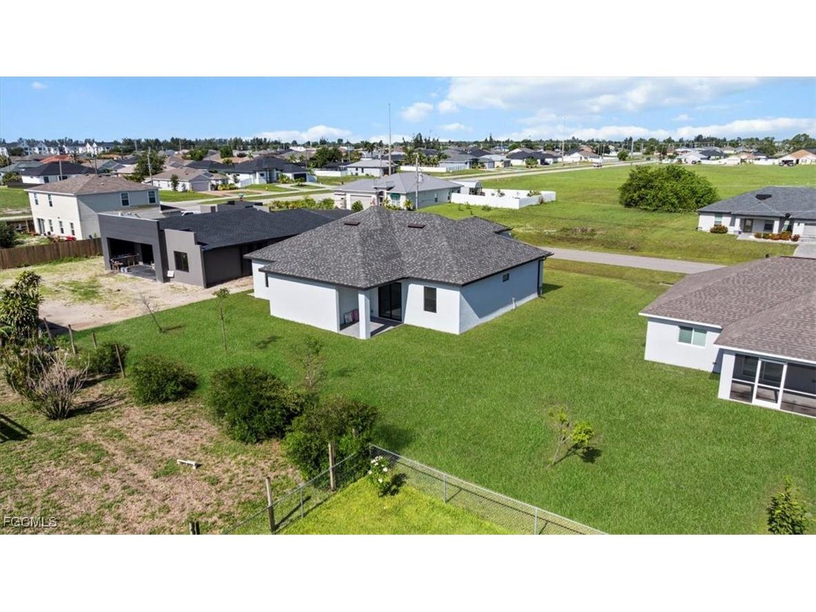 9 NW 14th Place Cape Coral FL 33993 2025022691 image43