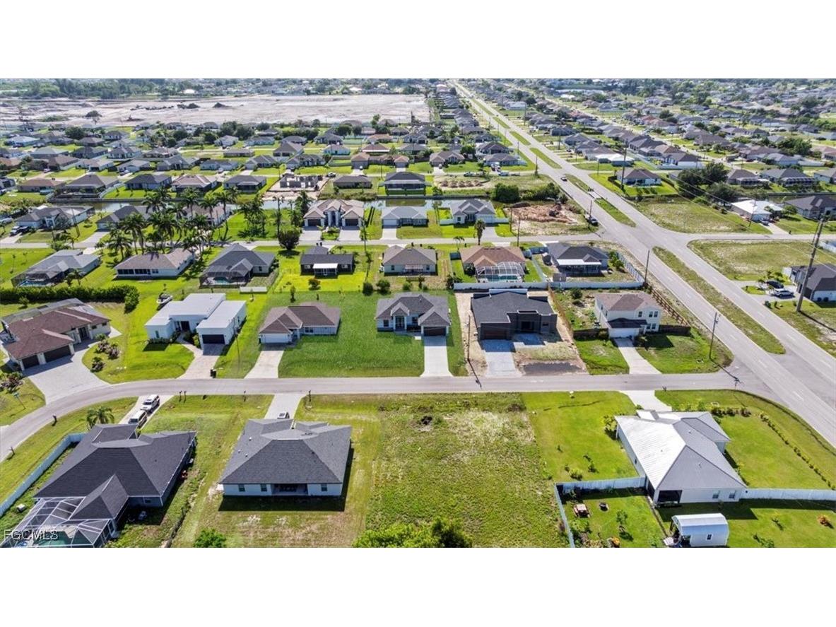 9 NW 14th Place Cape Coral FL 33993 2025022691 image44
