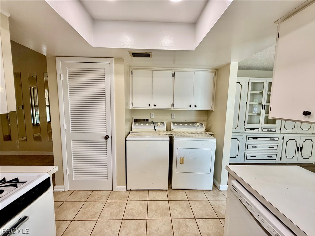 9 Palm Boulevard Lehigh Acres FL 33936 2026009199 image10