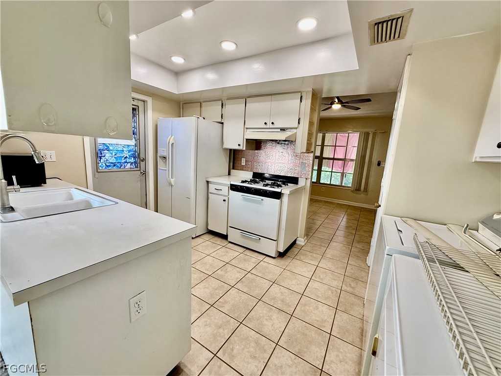 9 Palm Boulevard Lehigh Acres FL 33936 2026009199 image11