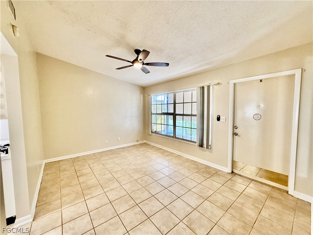 9 Palm Boulevard Lehigh Acres FL 33936 2026009199 image3