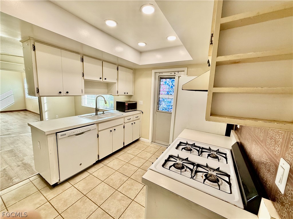 9 Palm Boulevard Lehigh Acres FL 33936 2026009199 image7