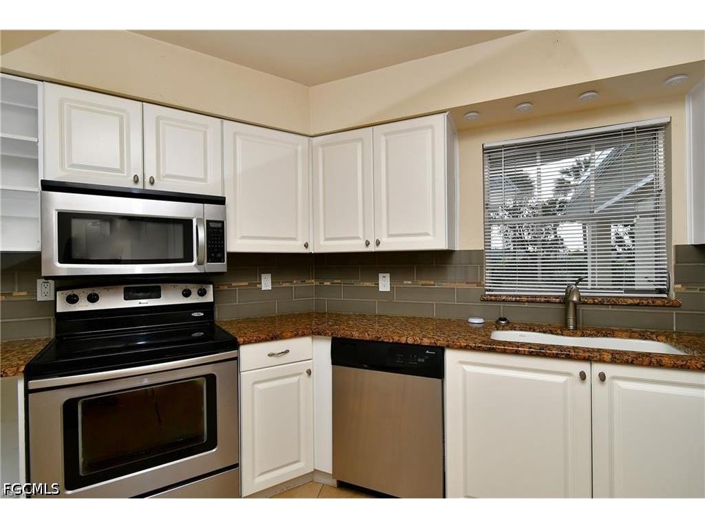 9 Park Lane Circle Lehigh Acres FL 33936 2026022573 image14