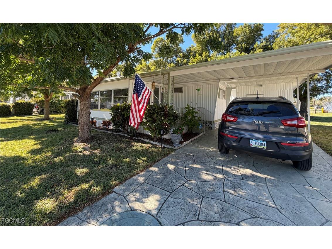 9 Red Poinciana Drive Fort Myers FL 33908 2026003492 image1
