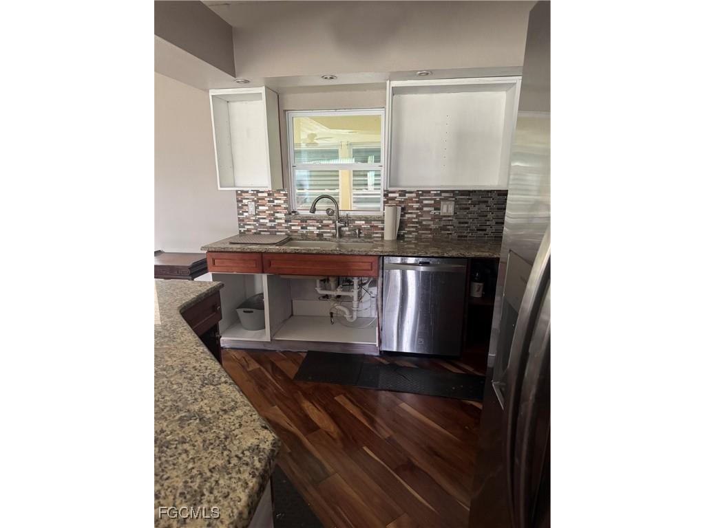 9 SW 37th Place Cape Coral FL 33991 2025010292 image15