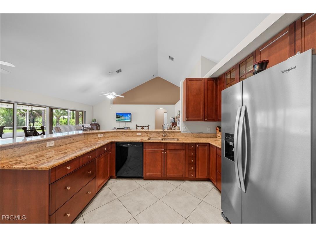 90 24th Avenue NE Naples FL 34120 2025013309 image12