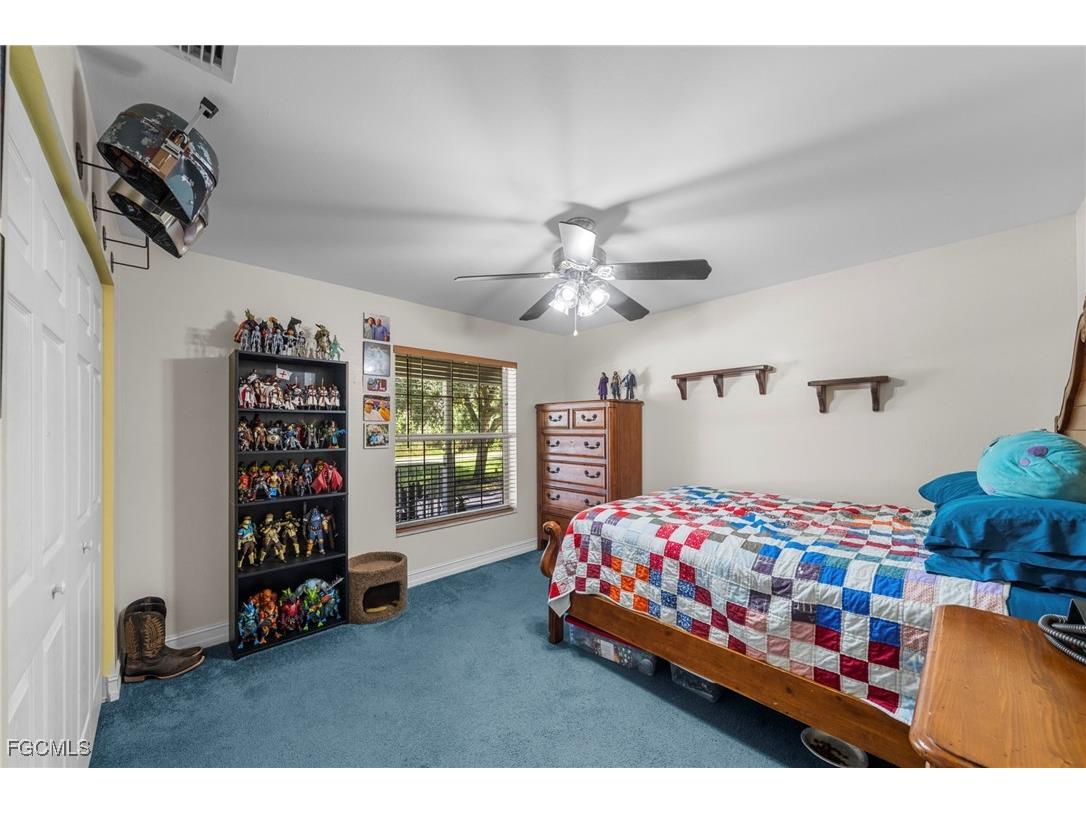 90 24th Avenue NE Naples FL 34120 2025013309 image17