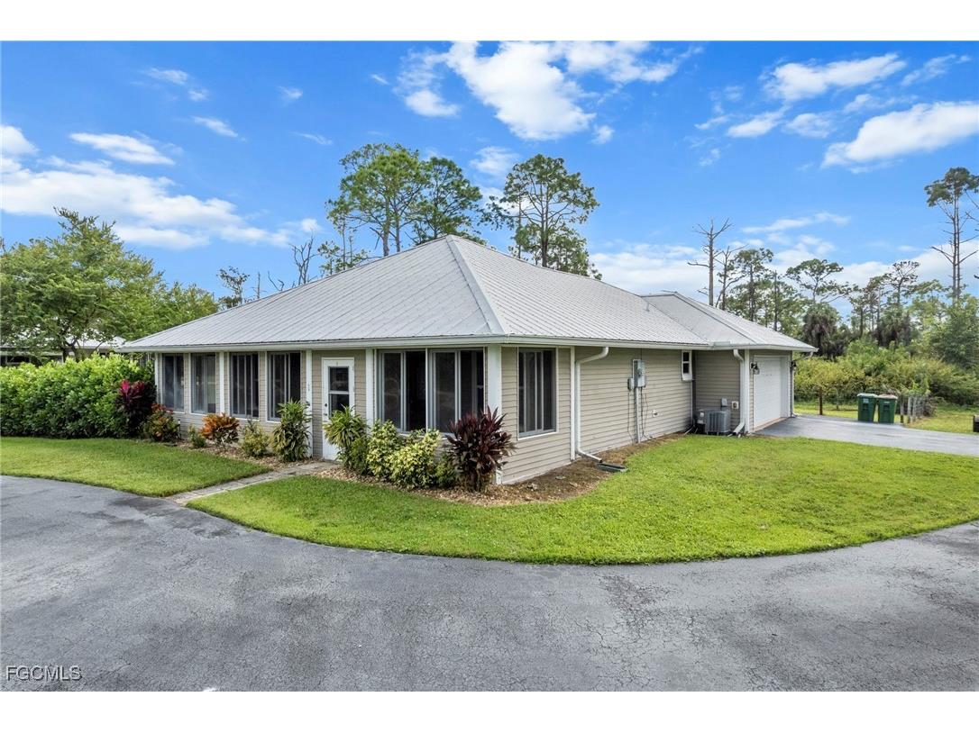 90 24th Avenue NE Naples FL 34120 2025013309 image33