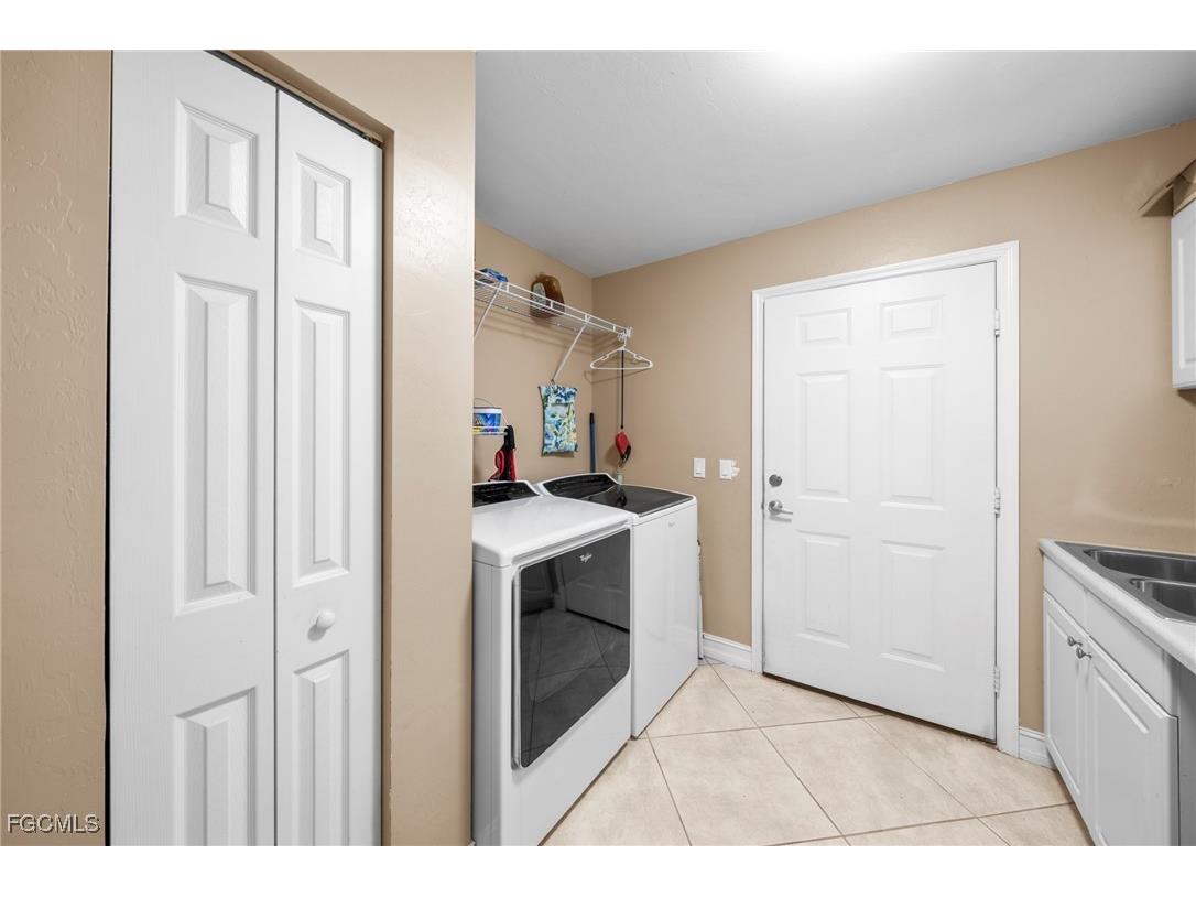 90 24th Avenue NE Naples FL 34120 2025013309 image40