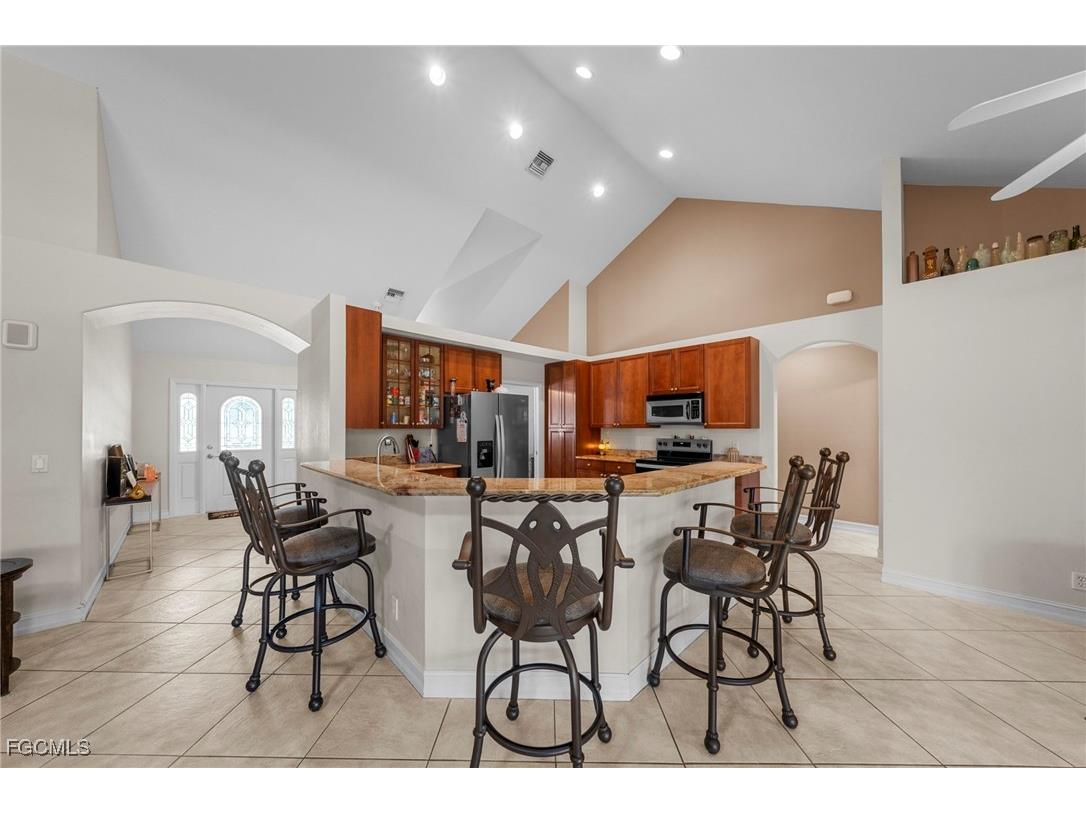 90 24th Avenue NE Naples FL 34120 2025013309 image9