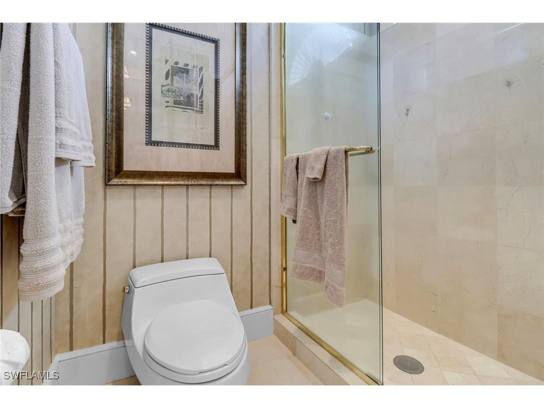 900 5th Avenue S #302 Naples FL 34102 225050705 image18