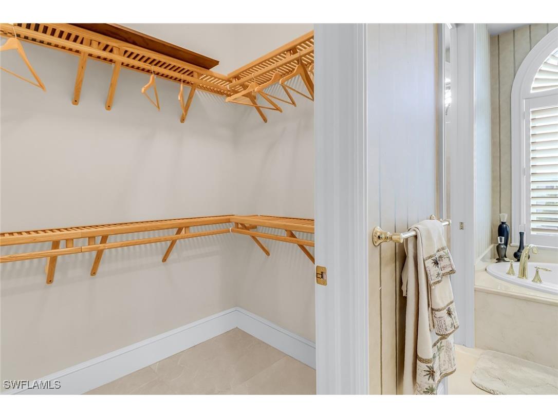 900 5th Avenue S #302 Naples FL 34102 225050705 image19