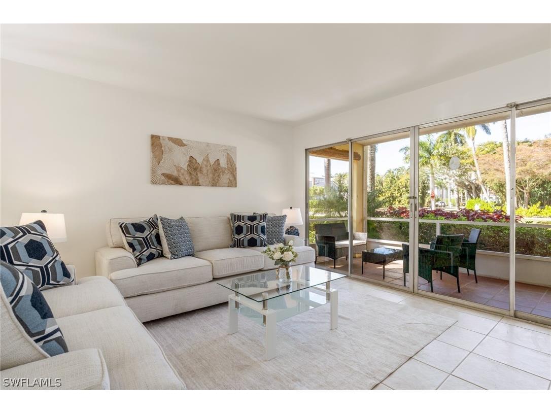 900 8th Avenue S #102 Naples FL 34102 226006657 image1