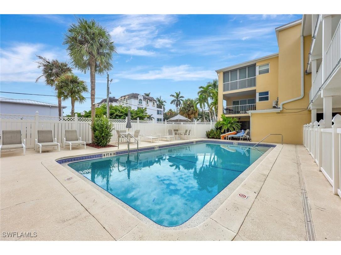 900 8th Avenue S #104 Naples FL 34102 225070089 image17