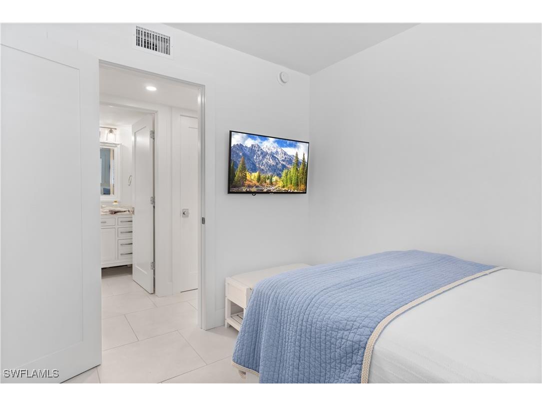 900 8th Avenue S #105 Naples FL 34102 225062067 image14