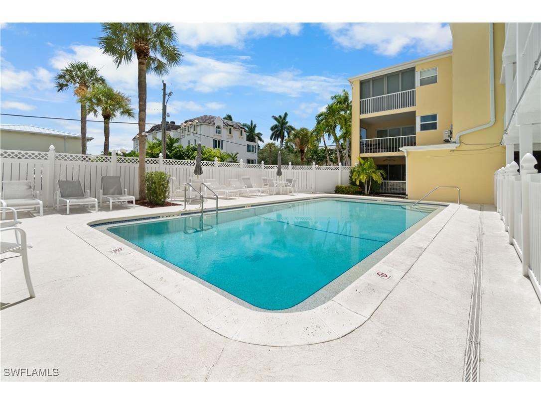 900 8th Avenue S #105 Naples FL 34102 225062067 image17