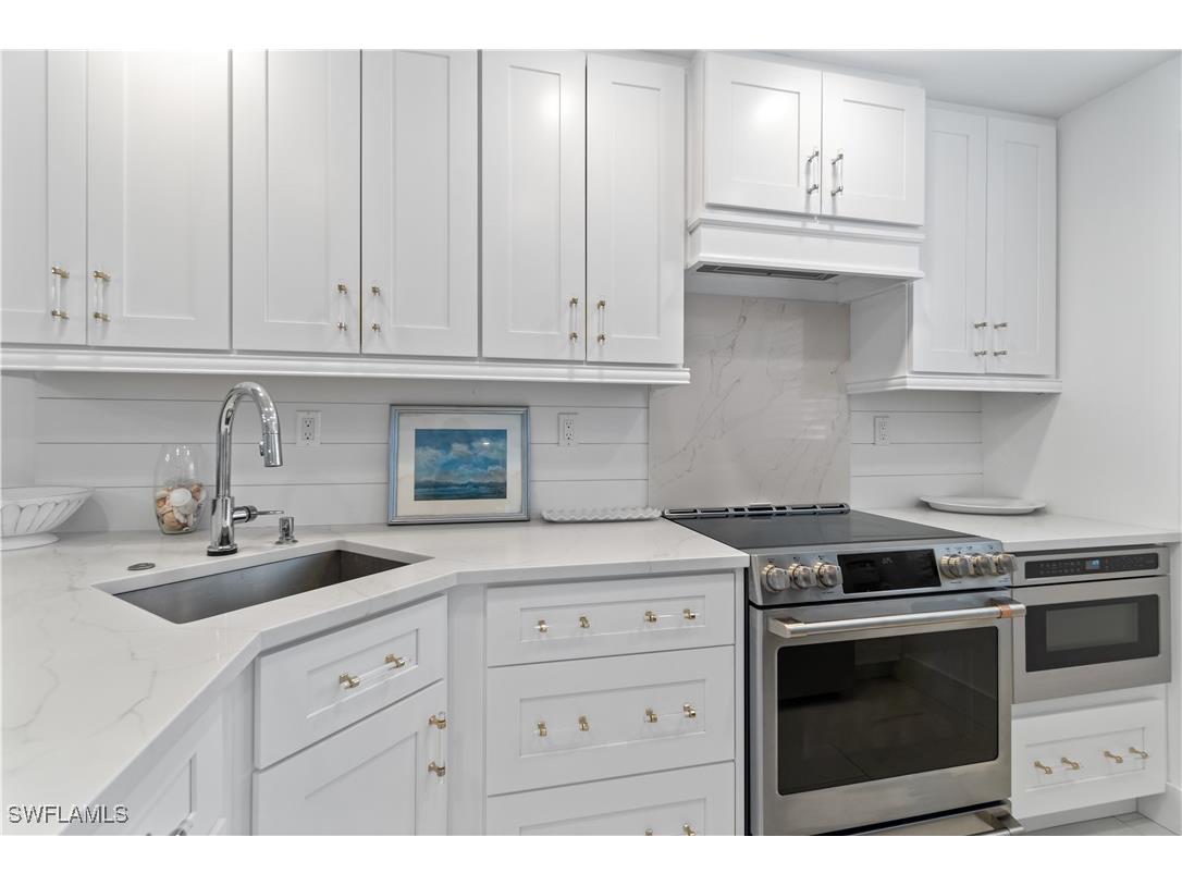 900 8th Avenue S #105 Naples FL 34102 225062067 image8