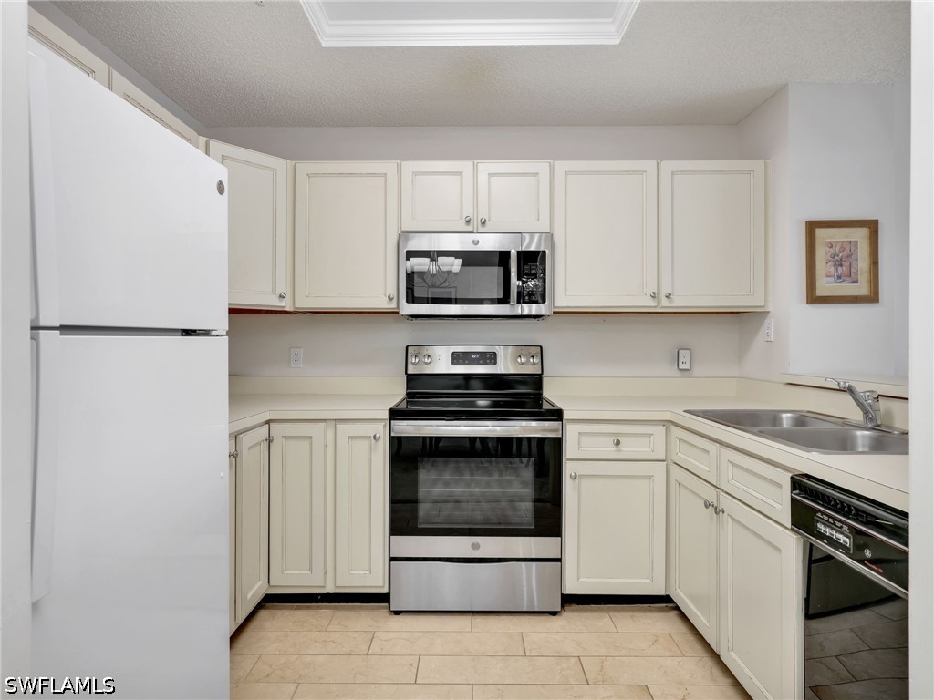 900 Arbor Lake Drive #301 Naples FL 34110 226018386 image8