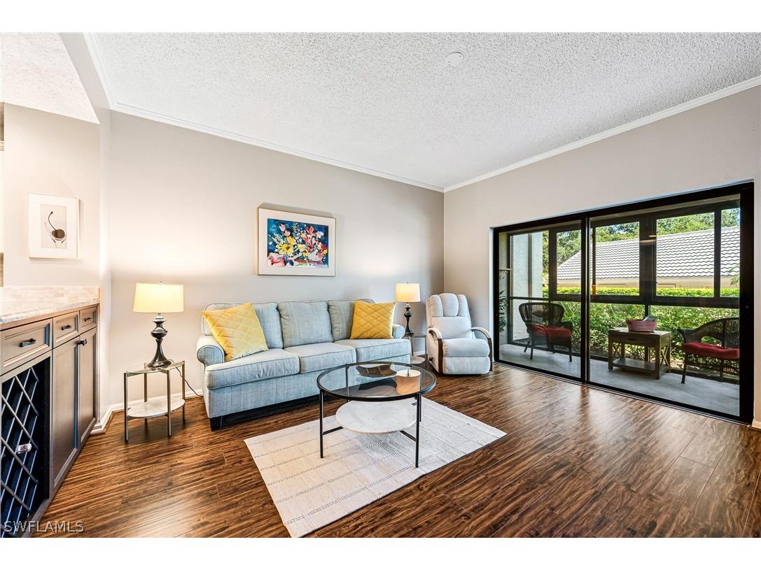 900 Arbor Lake Drive #9-101 Naples FL 34110 226012524 image1